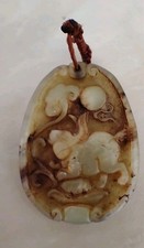 Vintage Amulett mit Fabeltier